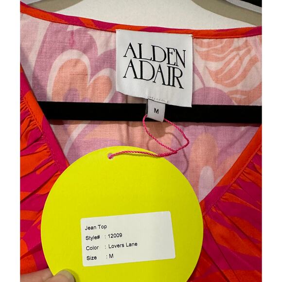 Alden Adair Jean Top Lovers Lane Size Medium NWT Red Pink Romantic Blouse - Picture 3 of 14